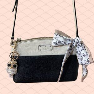 KATE SPADE CROSSBODY "MILLIE GROVE STREET" - BLACK & WHITE PEBBLED LEATHER